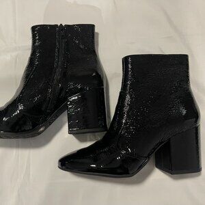 Gianni Bini Cool Dayz Boots Womens Sz 7.5M Black Leather Side Zip Ankle Booties